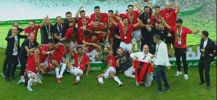 اتحاد الجزائر يفاجئ شباب بلوزداد ويتوج بالكأس التاسعة