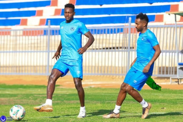 روفا وفارس وسيمبو في الميدان (الروح العالية) تسيطر على تدريبات الهلال