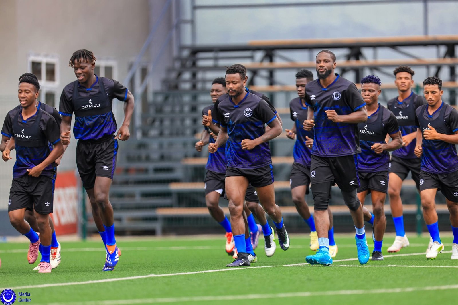 الهلال يختتم تحضيراته لماشوجا بأروع مران